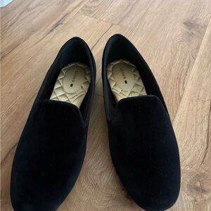 Black Women’s Loafers